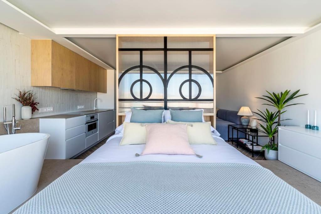 Romantico Benidorm Luaran gambar